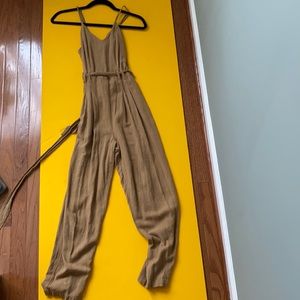 High vneck jumpsuit